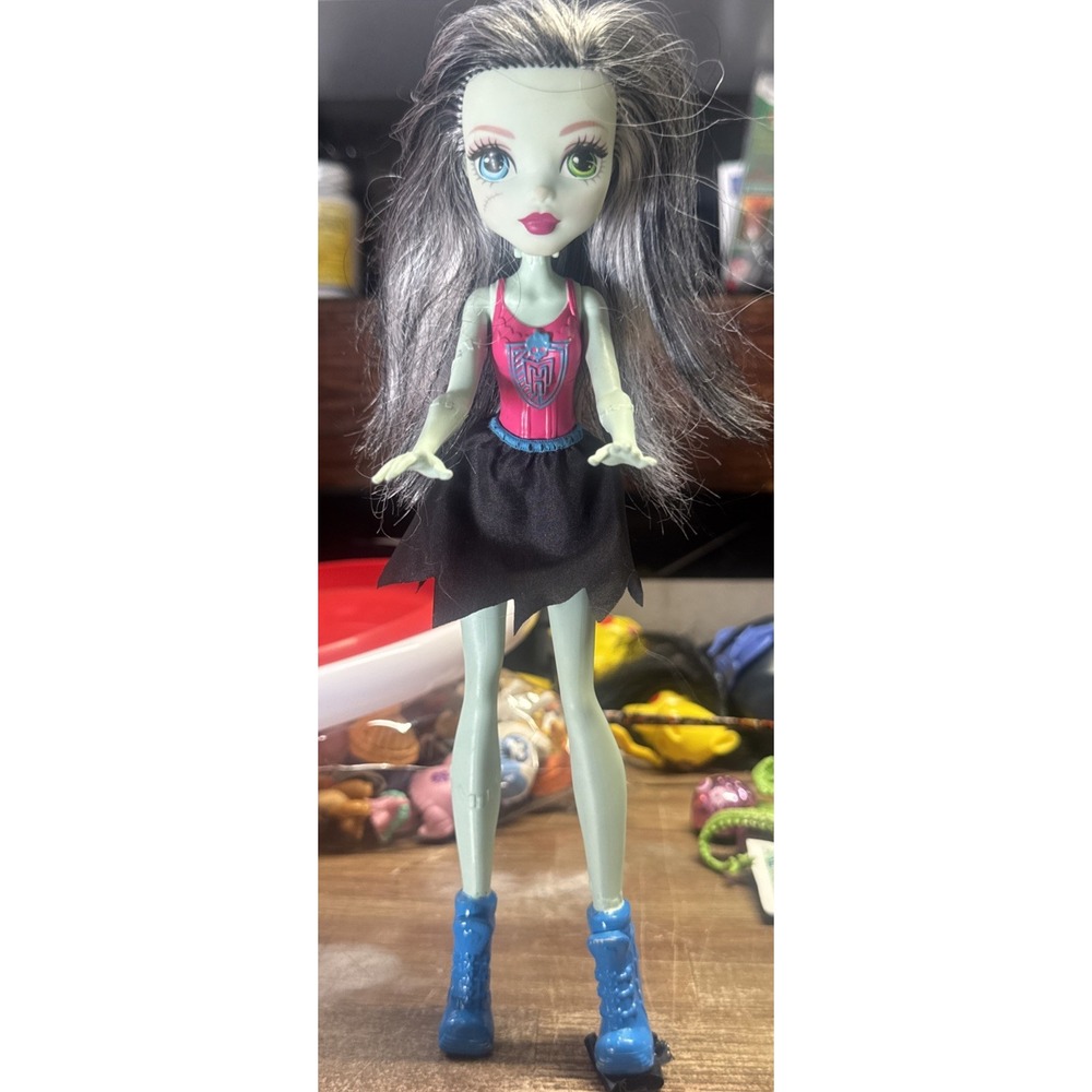 Monster High Frankie Stein Doll Cheerleader Ghoul Spirit